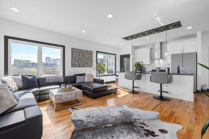 Nashville Modern Near Gulch Rooftop View w/ Garage gallery image 5