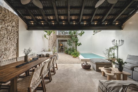 Successful Airbnb property: Villa La Pausa — Valladolid in Colonia Centro