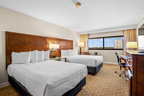 Double Suite Downtown Milwaukee