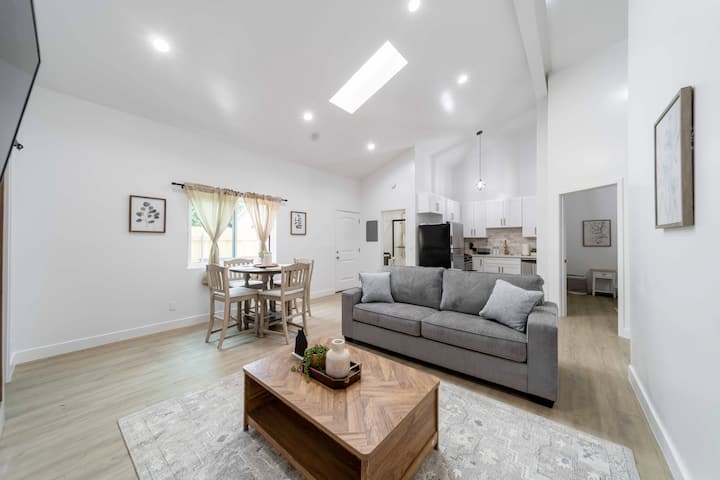 Airbnb Northridge Ca