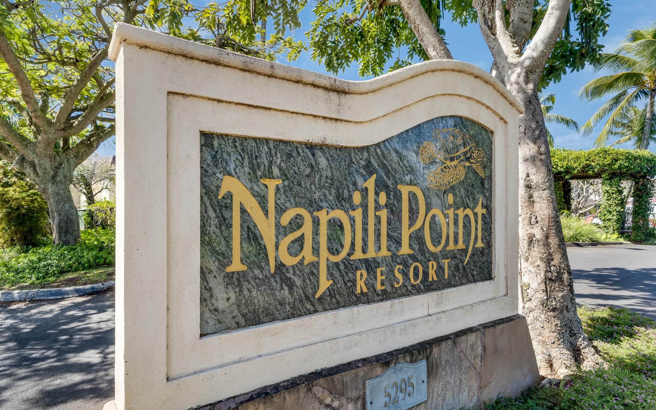 Condo in Lahaina · ★4.87 · 1 bedroom · 1 bed · 1 bath - Image 78