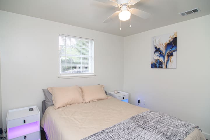 玩得开心，改变您选择的床头柜色彩。