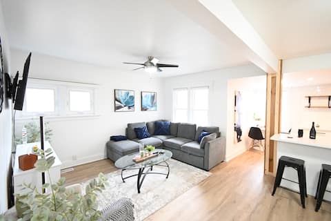 Successful Airbnb property: RARE 3 BR Gem in the Heart of DT in St. Catharines