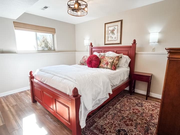 Queen bedroom with views of downtown and the Spanish Peaks.