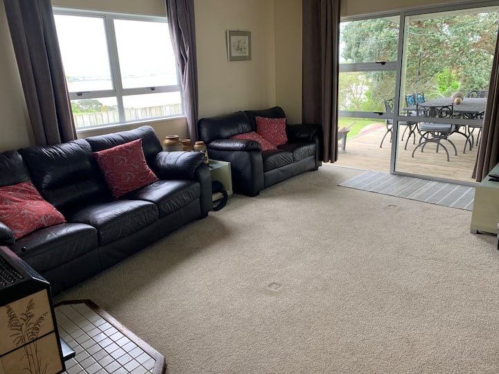 Riverfront Home And Cottage With Spa And Stage - Dargaville