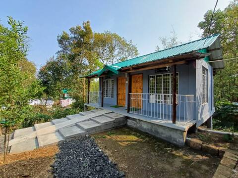 Green Wood Guesthouse (A) Room I, Mawlynnong.