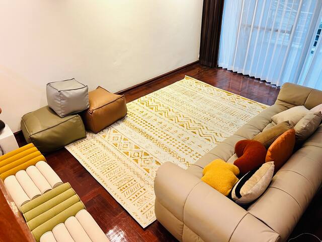 4 Bedroom, 5 Bath Villa/One Bangkok/Free Parking gallery image 5