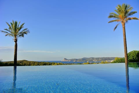 Stunning Private Villa 101 with amazing views