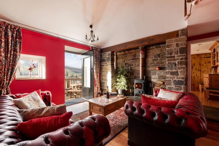 Sleeps 17 Own Pool And Sauna - North Wales
