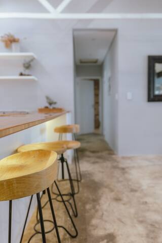 Spacious Family Home | Wood Fired Hot Tub gallery image 3