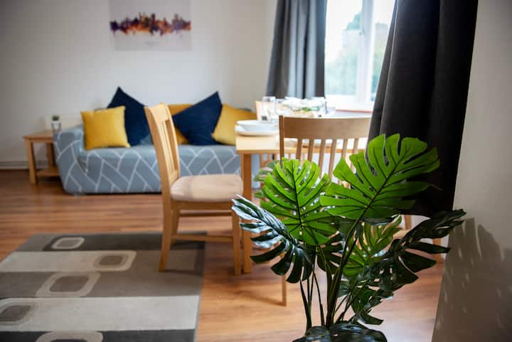 Tillyard Retreat, Stays Near Addenbrooke’s, Slps 6 - Cambridge Station Road