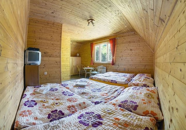 Dhomë gjumi 2