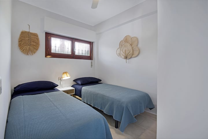 غرفة النوم 2