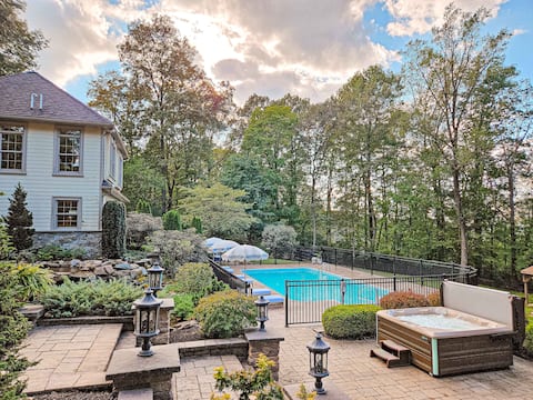 Luxury Mansion: Heated Pool+HotTub+Arcade Room