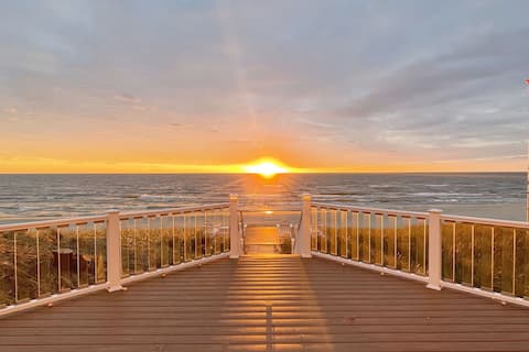 Private Beachfront home on Lake Michigan