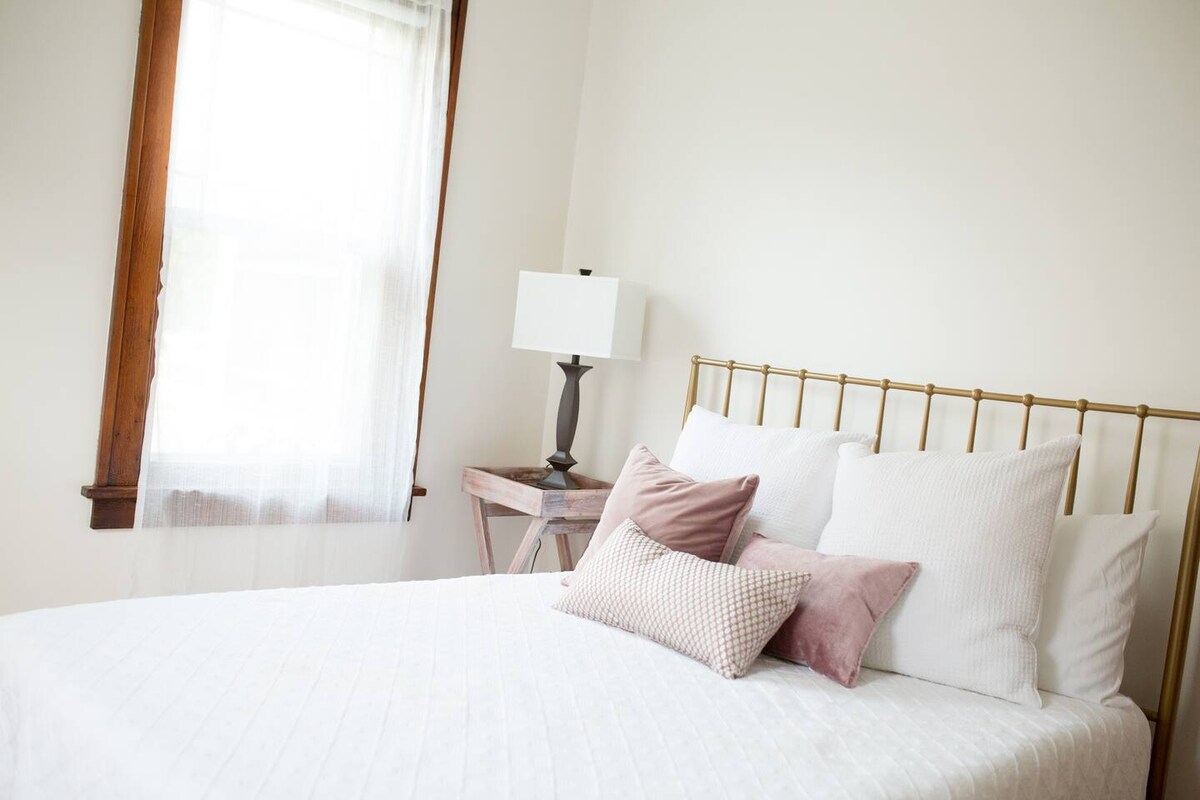 غرفة النوم 1