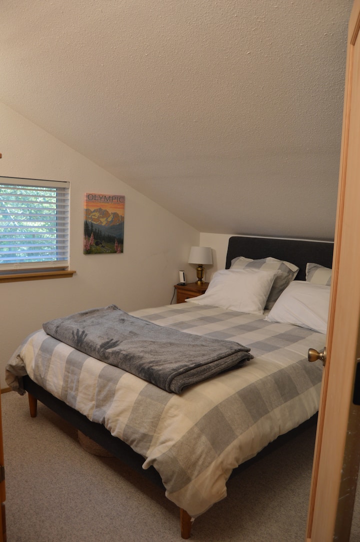 Olympijská izba, manželská posteľ