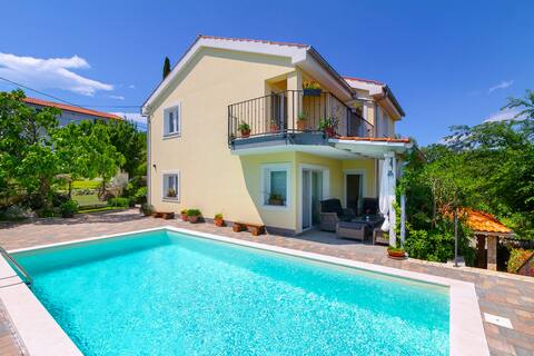 Villa Meline with sea view and private pool KRK