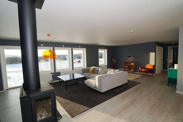 Järvsö Boda - Nybyggd Villa - 6 Sängplatser - Ljusdal