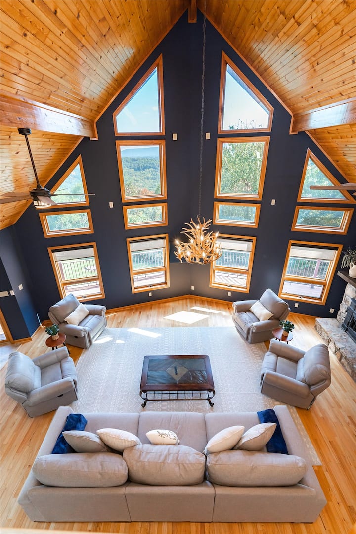 Omg Views~movie & Game Room~3 Levels~hottub~gated - Berkeley Springs, WV