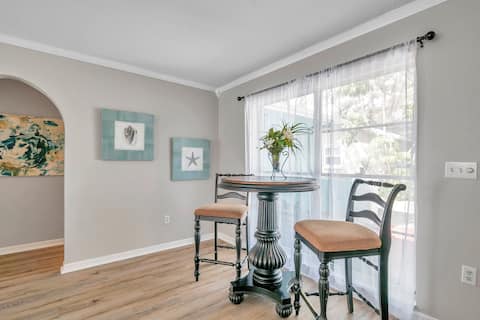 Top performing Airbnb: WeeklyDiscount- Relax, Adventure, Enjoy, Sleeps 8 in Tarpon Springs