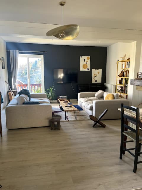 Room with mountain view, breakfast included