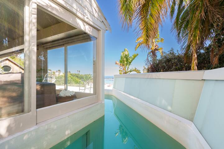 Glasshouse Getaway gallery image 4