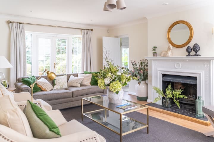 Brook House - Marlow, UK