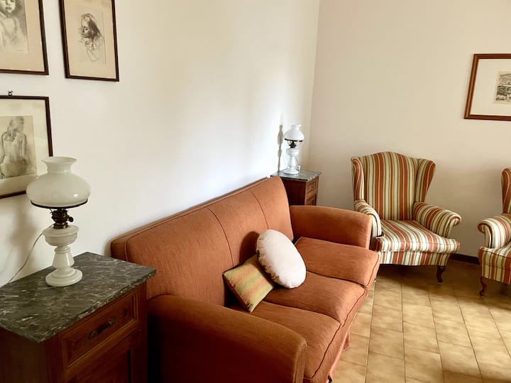 Rare Large Private Garden Right In Siena Centre