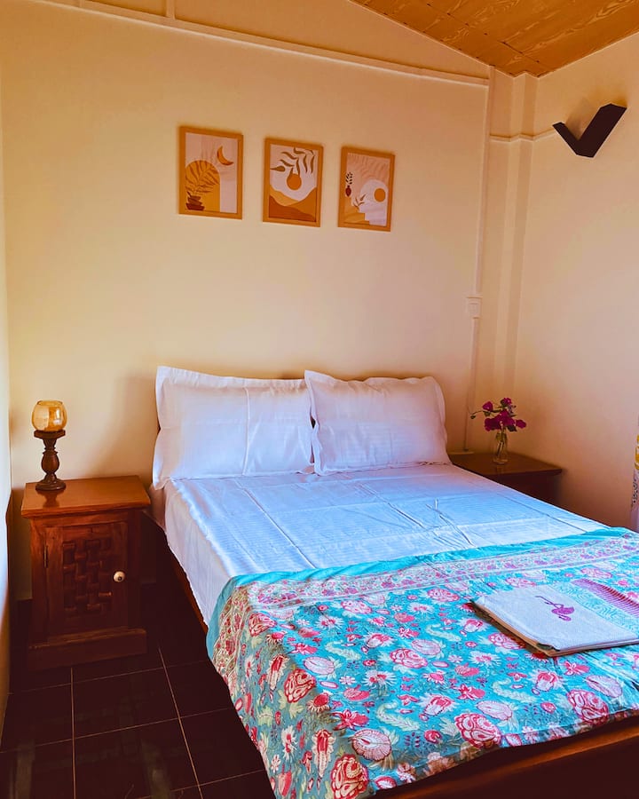Bedroom 1 image 2