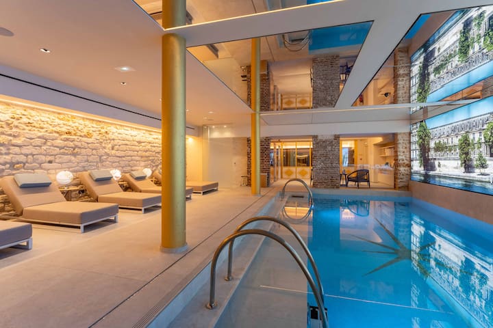Hôtel Astra managed Airbnb listing 1