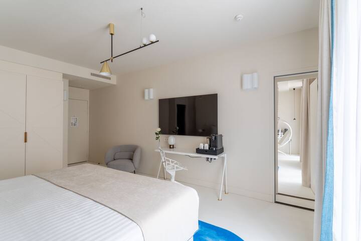 Hôtel Astra managed Airbnb listing 2