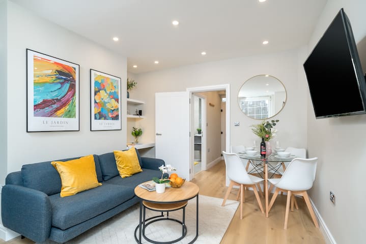 Tabard House Apartment In London Bridge