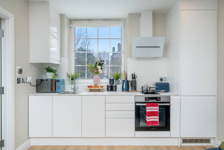 Tabard House Apartment In London Bridge gallery image 3