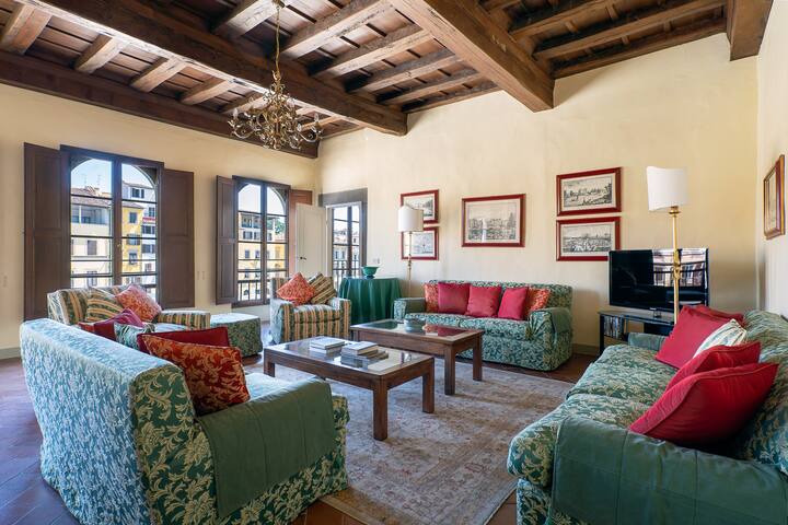 Palazzo Antellesi Medici Suite