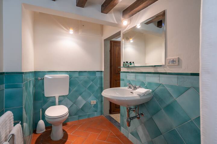 Palazzo Antellesi Medici Suite gallery image 3