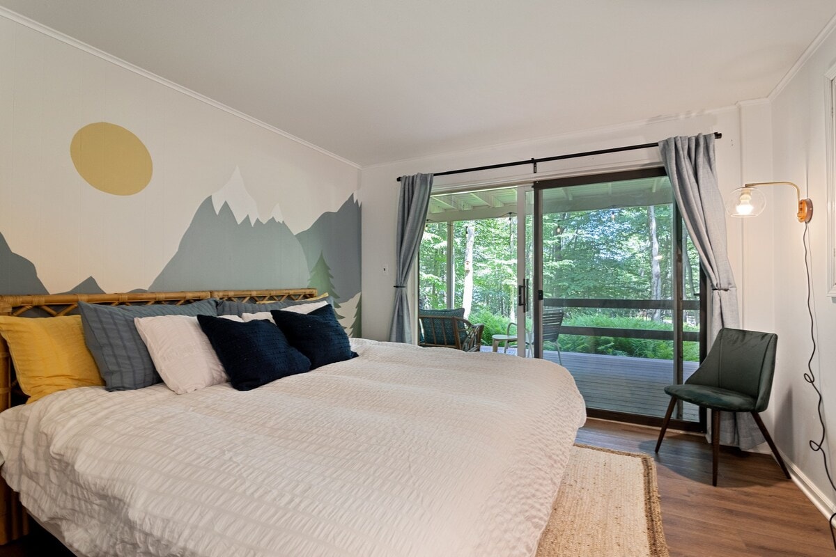 Vychutnajte si výhľad a potom si oddýchnite so zatemňovacími závesmi, aby ste sa dobre vyspali.