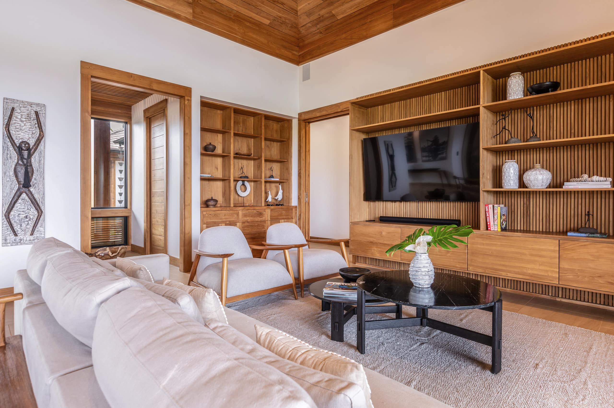 Teak House - Photo 3