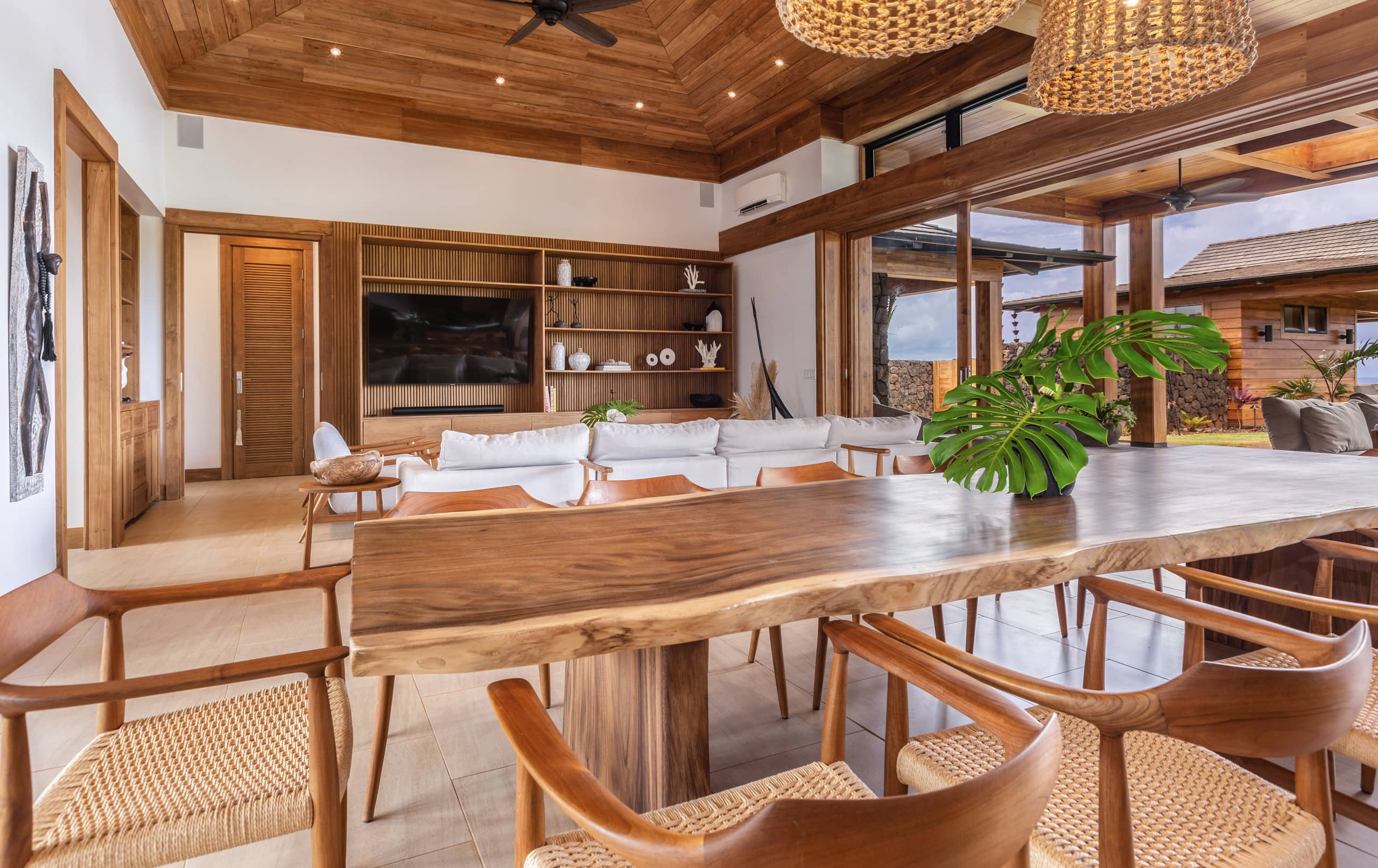 Teak House - Photo 5