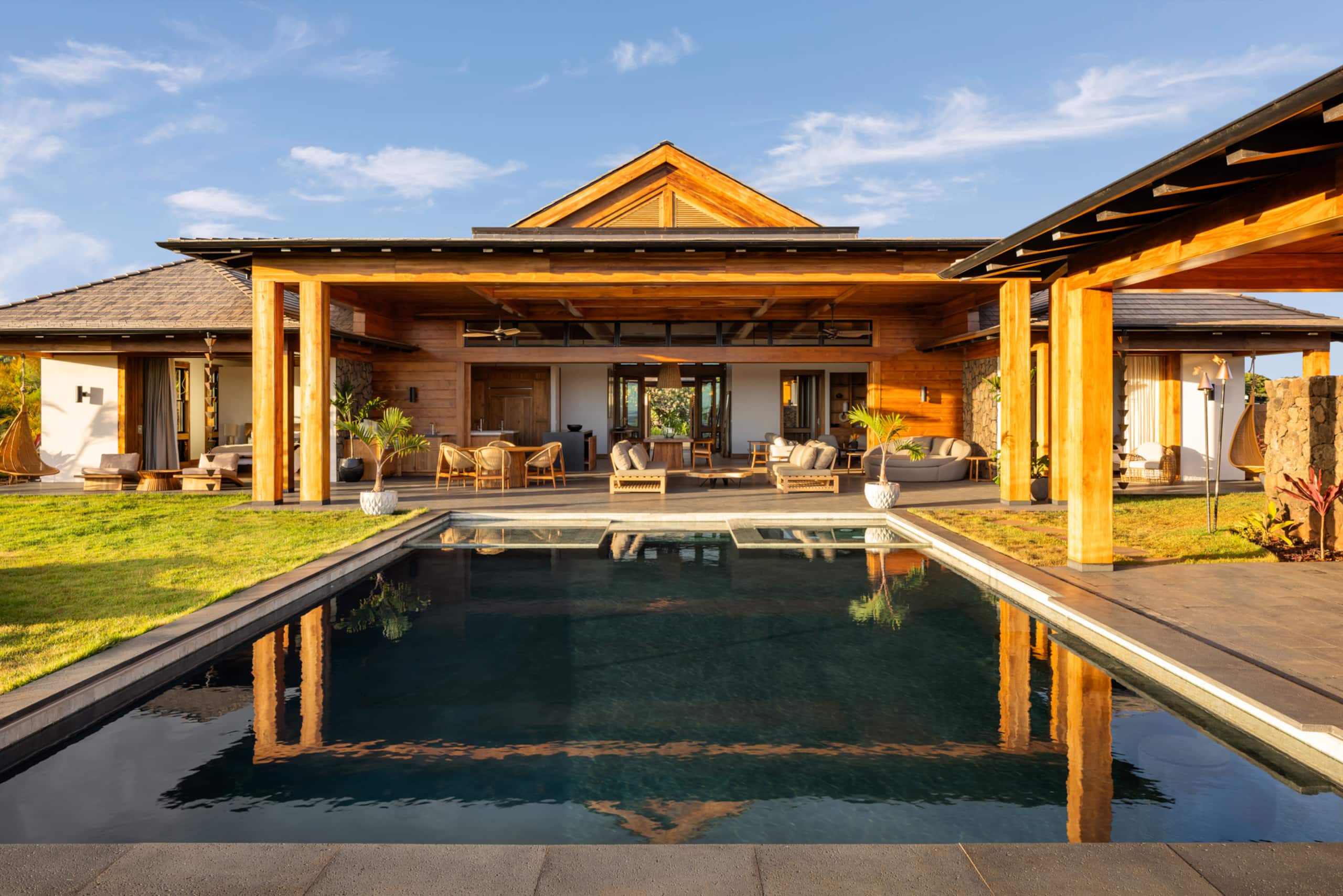 Teak House - Photo 37