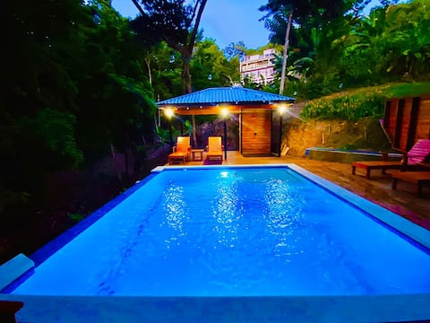 Entire Home Casa Granja West Bay