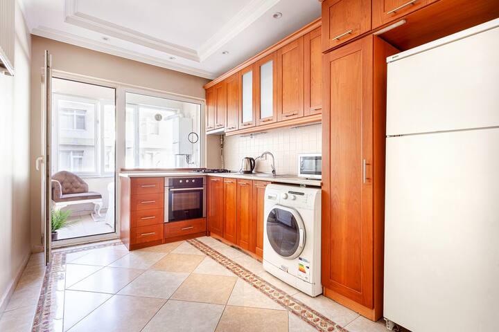 Superb-Spacious 4BR-2BA /1 Min.Cevahir Mall-Metro gallery image 5