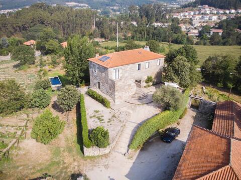 Ramada Charming Country Home - Felgueiras