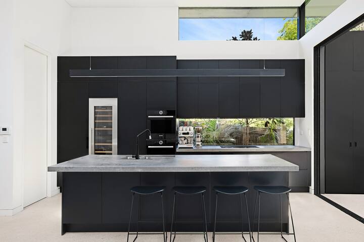 Randwick Retreat gallery image 5