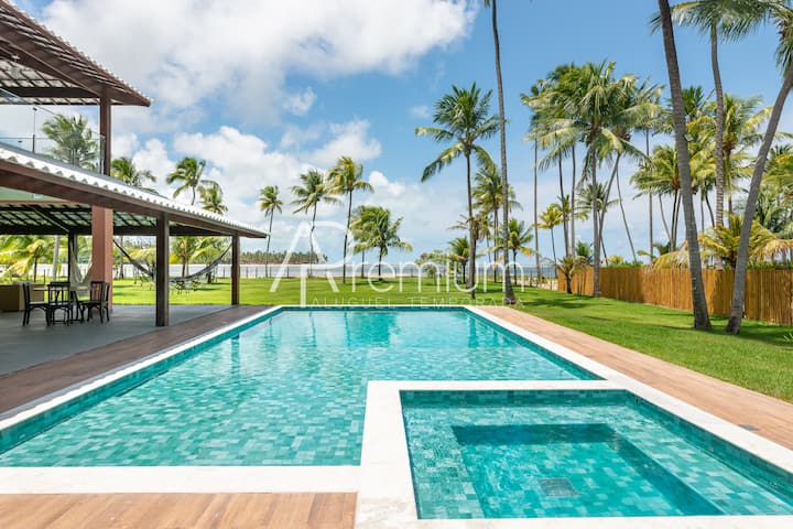High-end house in Praia dos Carneiros