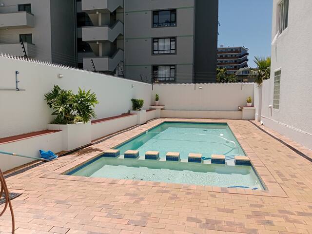 A perfect Gem is Sea Point gallery image 3