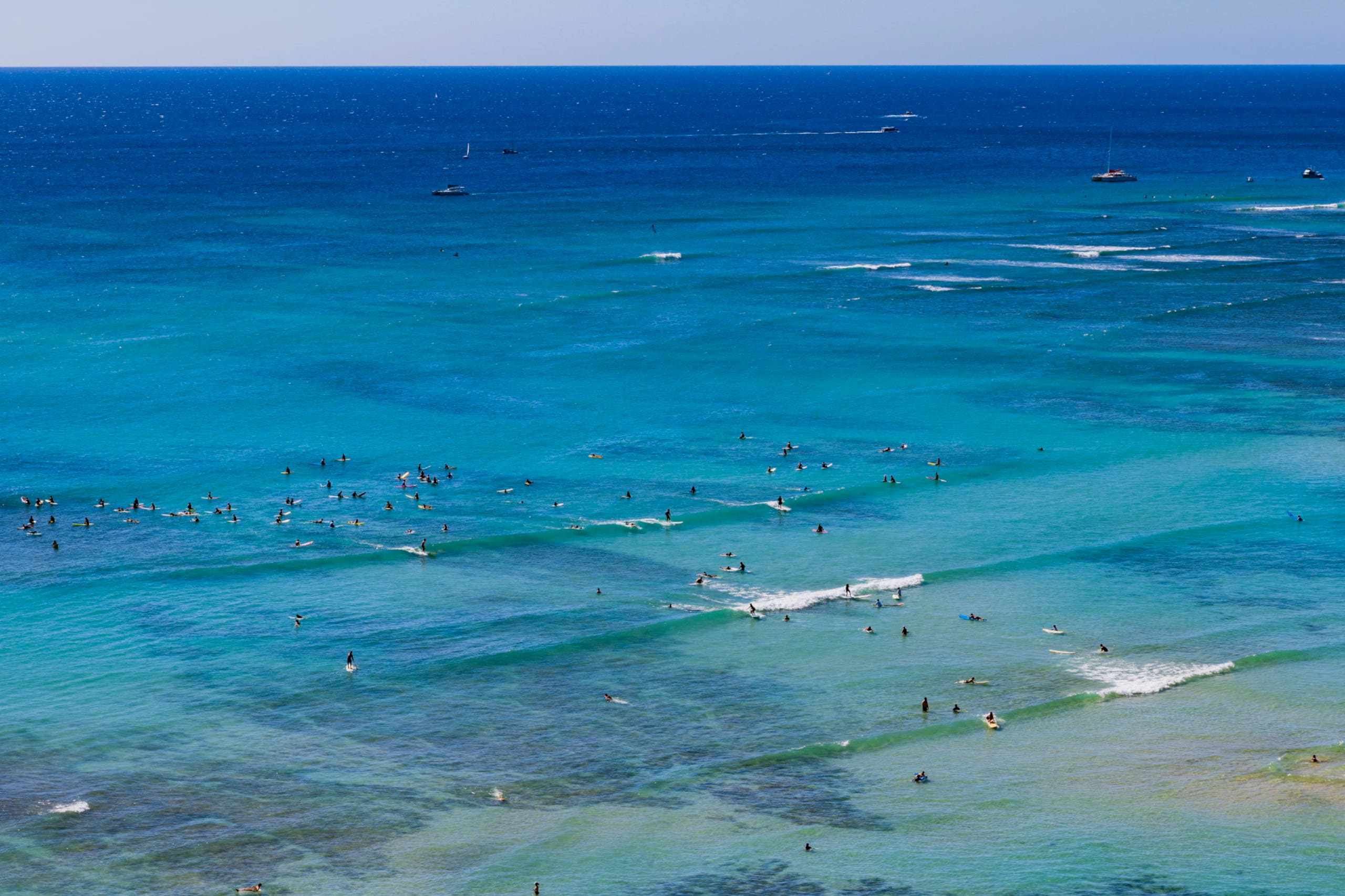 Condo in Honolulu · ★4.92 · 2 bedrooms · 4 beds · 2 private baths - Image 17