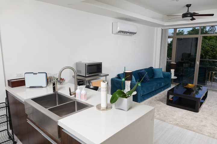 Lux Loft - Kingston