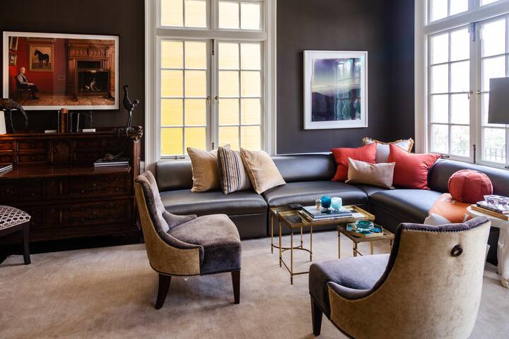 Luxe 4BR/6BA Pac Heights Grand Home w Speakeasy gallery image 4