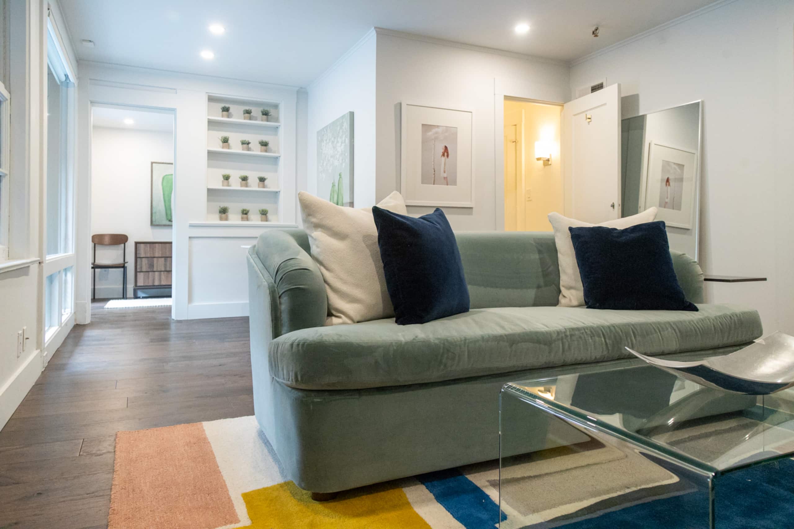 Home in San Francisco · ★5.0 · 4 bedrooms · 4 beds · 5 baths - Image 5